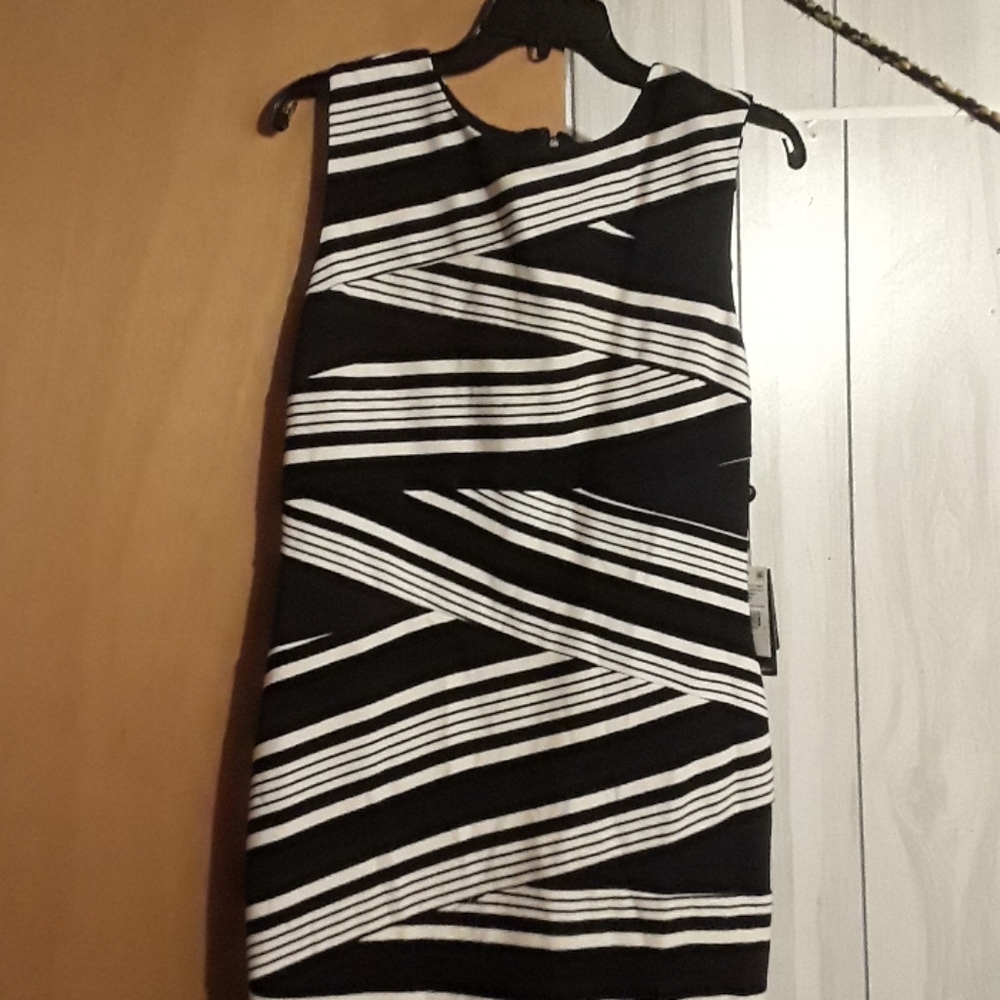 ADRIANNA WOMEN'S SLEEVELESS STRIPE BODYCON DRESS 12m white/BLK - Picture 1 of 8